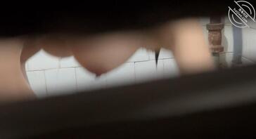 偷拍刚成年女儿洗澡2