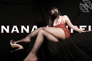 台北娜娜｜绝色御姐开裆丝袜骚浪图集1