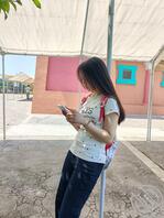 表妹想操她1
