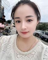【张齐】33岁少妇宝妈 如果我脱光趴在地上 会有男人操我的小粉逼吗？