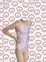 和妹妹游泳回来了1