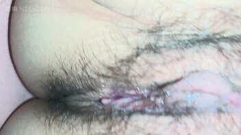 上次发的兄弟呢挺感兴趣，这次实在干不动了。舔舔爱妻。让她舒服一下