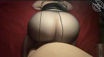 【原创4-视频帖】丈母娘的骚屁股又圆又大,偷偷操丈母娘,老婆还在隔壁睡觉0