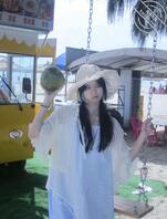 想用小号加我姐引导她2