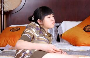 国模白虎布娃娃大尺度私拍套图1