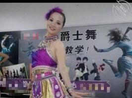 外出散步，认识一个熟女姐姐2