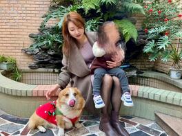 想操我的38岁长腿舅妈 对着她油脸撸射