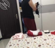 浅拍一下阿姨收拾奶罩2
