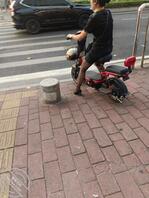 路边少妇1