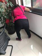 那一年去公司浇花的阿姨2