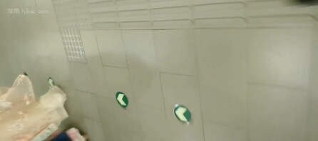 抄底汉服小姐姐