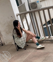 原创 偷拍学妹裙底