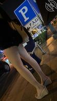街拍很性感的超短热裤、只看见了一点点屁股蛋蛋0