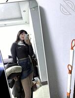 这种骚逼操起来应该很爽0