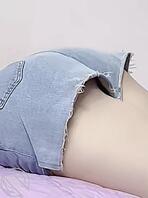 翻到以前偷拍大姨子的照片0