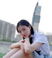 南京职业大学温琪瑶私拍泄密 平时乖巧的她私下竟这么主动！1