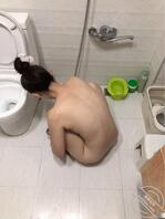 想给熟人认识的人发老婆裸照0