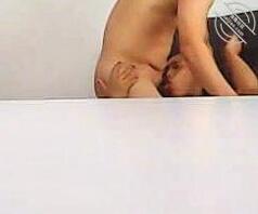 骚货老婆欠操逼的招牌动作，一看就想干她1