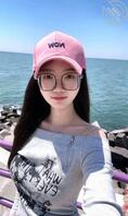 长沙极品反差人妻【李晶】 表面清纯眼镜斯文女 背地里骚浪出轨婚床偷拍0