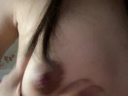 互换00后高颜值小母狗女友，真实想互换的的请来私信我。