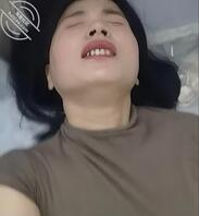 朋友不在家，我替他伺候他老婆，需要你们重评，后期上视频0