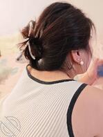 偷情大屁股姐姐,后入射爆反差婊!2