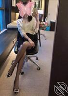 无意间看到妹妹的性感自拍以及包里的丁字裤，润滑剂&hellip;&hellip;