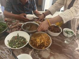 原创（77）今天大舅来我家吃饭，要给我介绍对像。真实小王子2