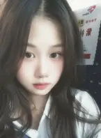 广东惠州某中学高三学妹 商雨悦 和渣男分手后大量不雅私拍泄密 稚嫩骚逼视频勾魂0