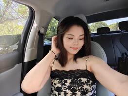 兄弟们帮我看看这波可以不可以交换，上面是跟我交换的老婆下面我老婆2
