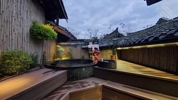 国庆假期操老婆，分享给海友。0