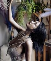 色香迷艳几分错，裙下愚臣情脉脉0