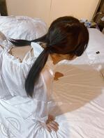 亲姐主动买情趣内衣，勾引我在床上爆射她一脸！——我和亲姐姐24视频贴1