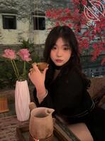 新收的母狗  母狗希望曝光自己  求网友们狠狠的辱骂1