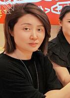 让大家看看我离婚多年的漂亮妈妈1