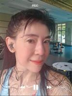 职场高跟女人，香水味很足，很骚0