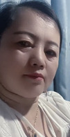 看看场面一个人在家的骚逼妈妈1