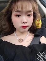 母狗女友曾珍露脸自拍0