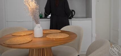 超性感美乳肥臀美女清晨第一炮,小穴美炸了,内射灌满泡芙