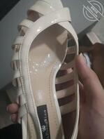 妈妈朋友的鞋柜好喜欢0