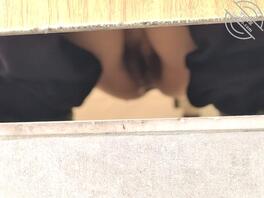 49岁老逼还是那个保安来的0