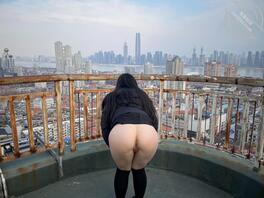 天暖了可以带女友到处露出野战了1