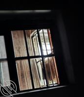 继续偷看隔壁楼老骚逼1