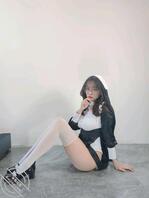 眼镜妹☞真空白丝修女（上）未完待续！1