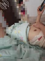 我摸上妈妈的奶子了，很快就可以操了2