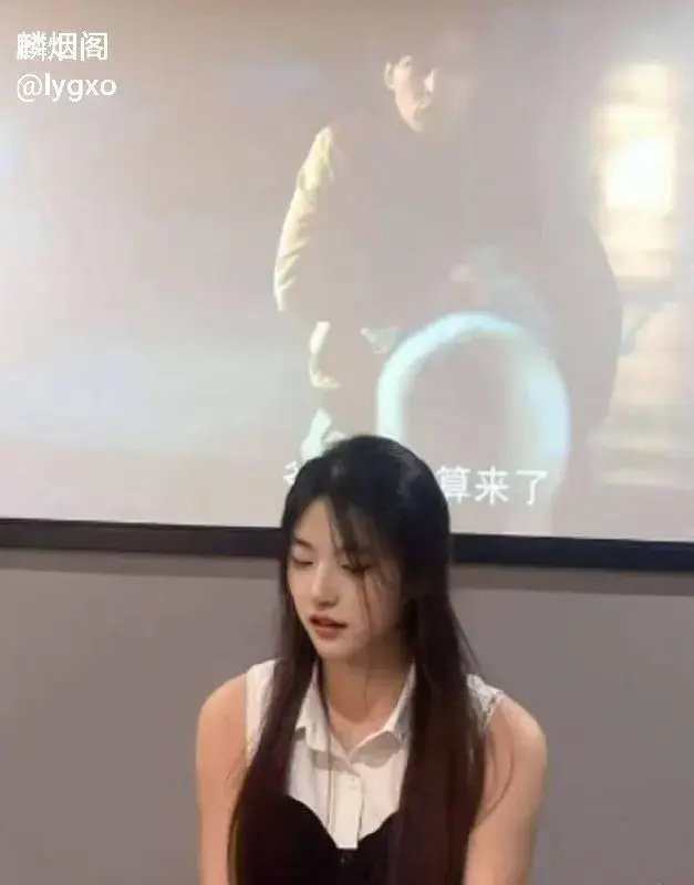 逸净城网红足疗店 一人扛起一家店的颜值担当