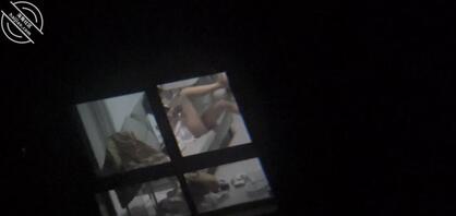 发现对面一双美腿1