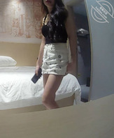 周末艳遇极品妹子，直接去酒店爆操1