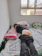 在老妈手机里发现的，真想插她0