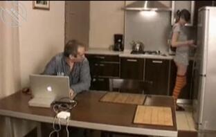 亲嫂子主动勾引弟弟，大哥也是很想操嫂子啊0